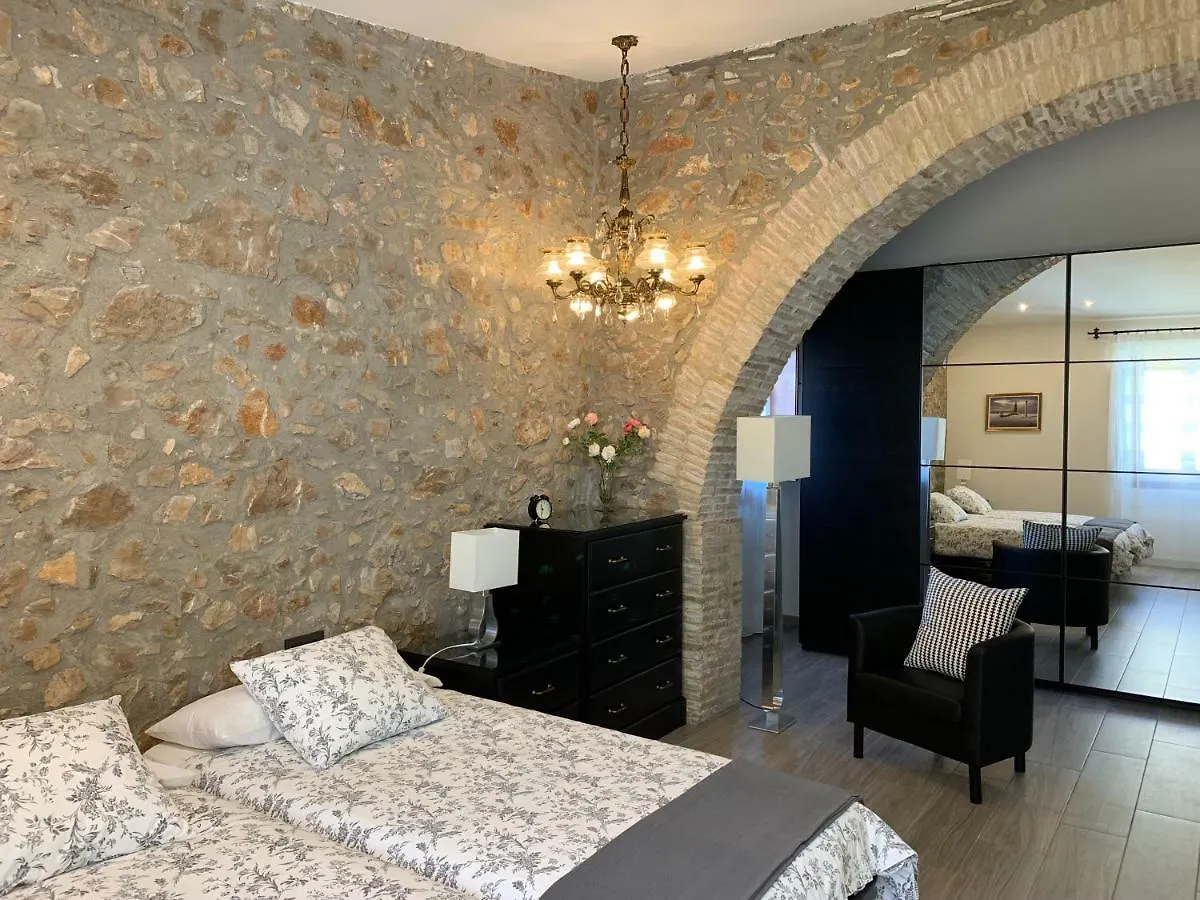 Holiday home Pintor Massanet - Casa De Piedra Adaptada En Lescala L'Escala